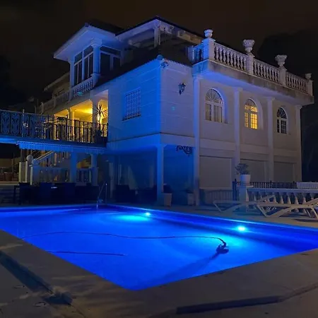 Casa Drago. Perfecta Para Vacaciones En Familia Holiday home